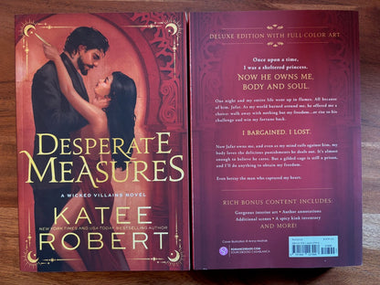 Valentine Book Bundle - Aesthetic Date with a Book Gift for Fantasy/Romantasy Readers