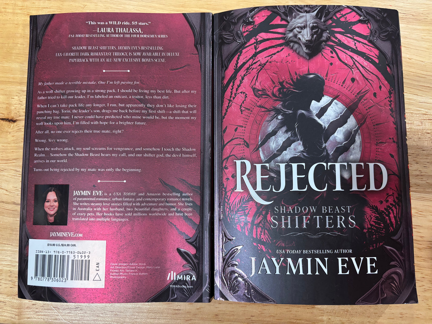 Fantasy/Romantasy Book Buddy Bundle – Date with a Book + Collectible Buddy Experience