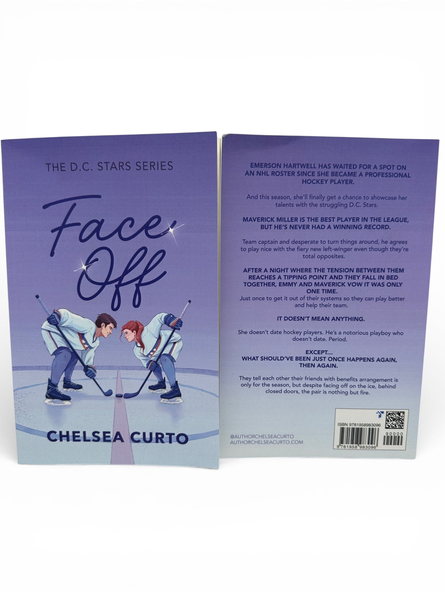 Valentine Book Bundle - Aesthetic Date with a Book Gift for Romance Readers