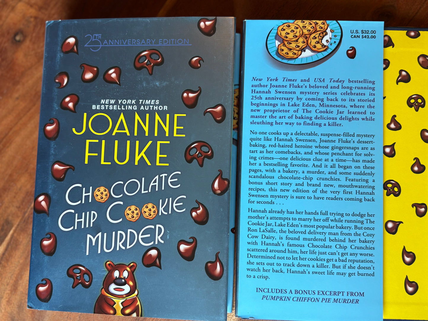 Valentine Book Bundle - Aesthetic Date with a Book Gift for Thriller Readers