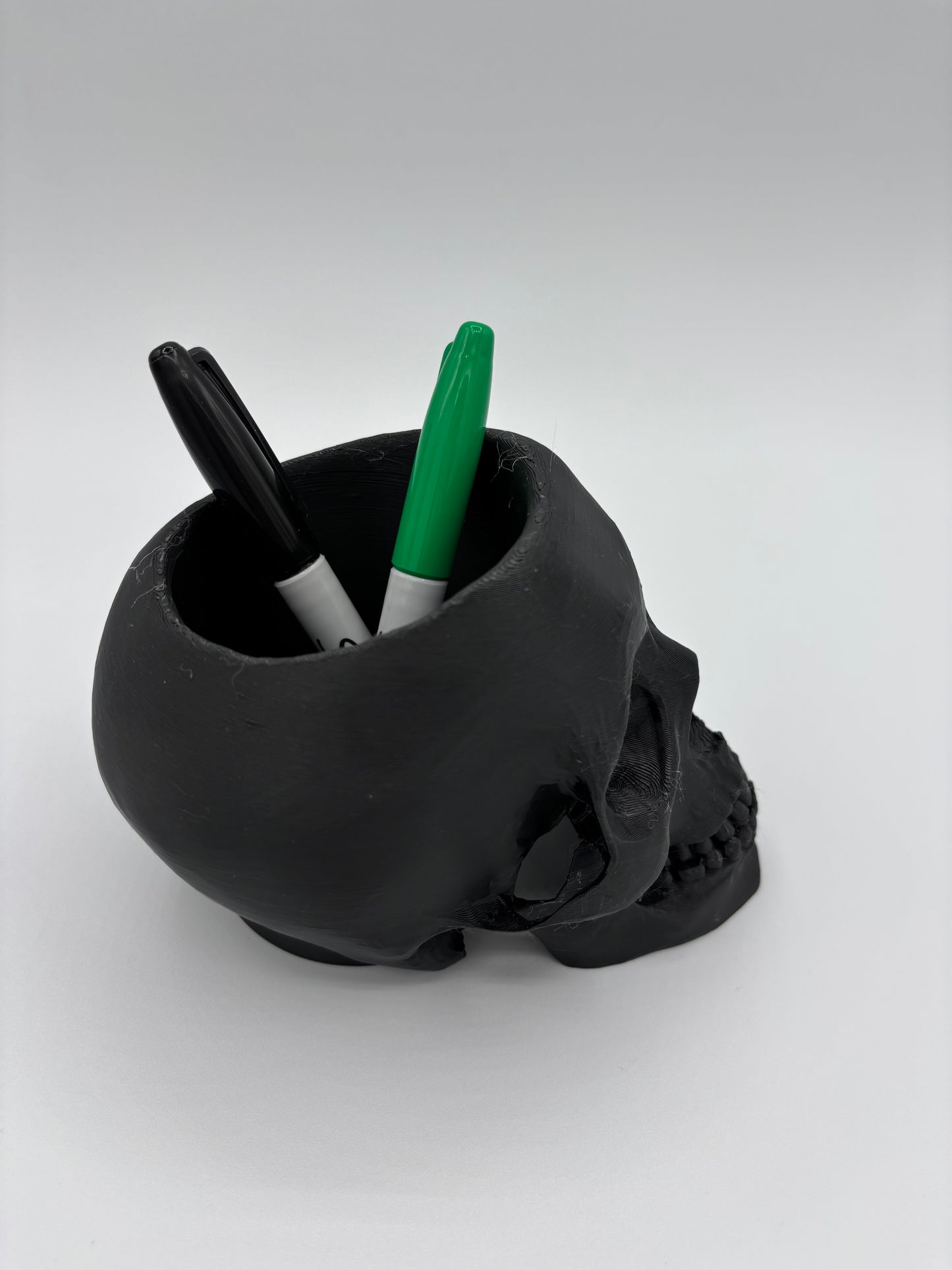 Skull pen, pencil, makeup brush holder