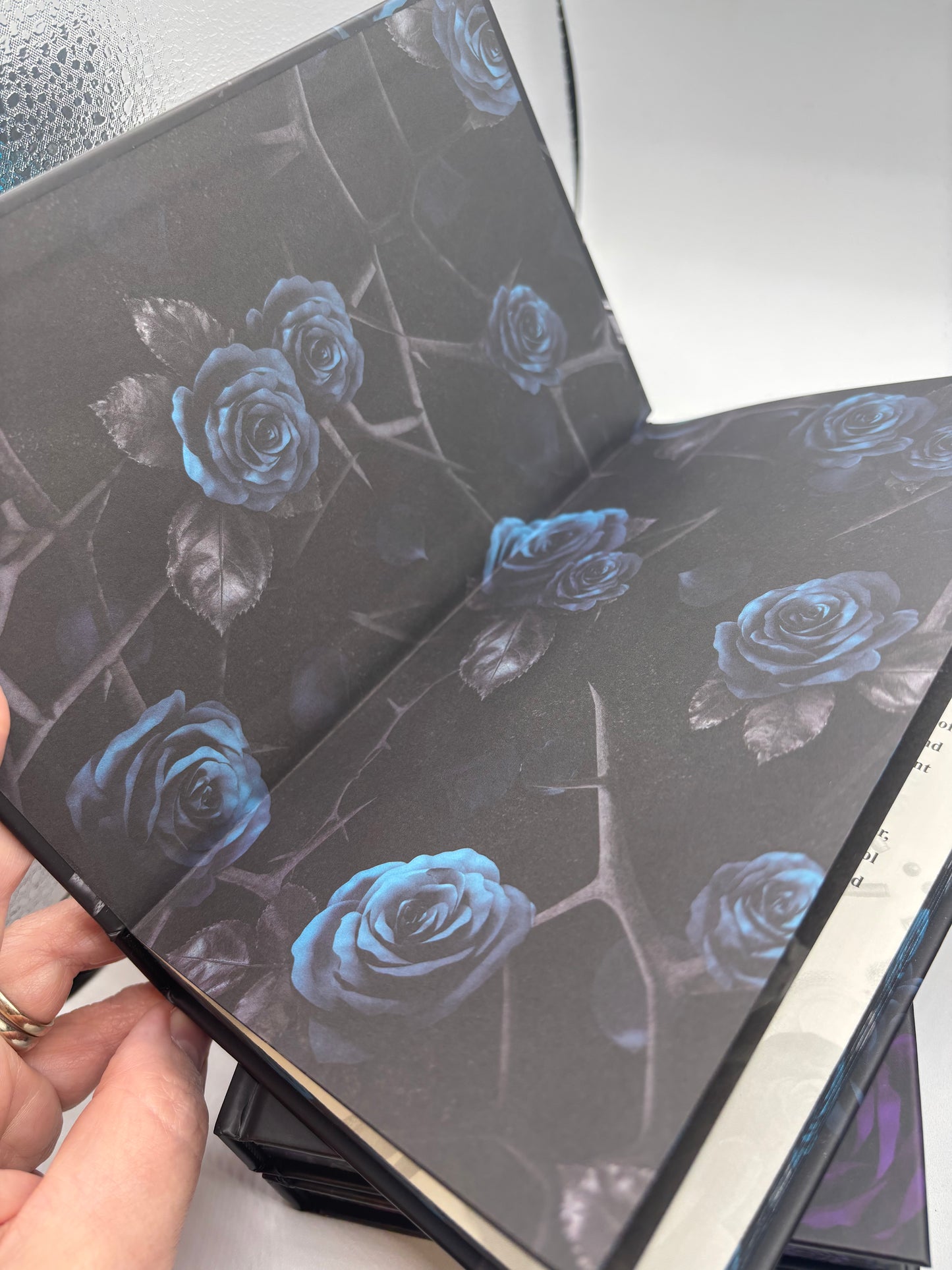 (Pre-Order)Crimson Special Editions Hardback Foiled & Sprayed Edge Box Set